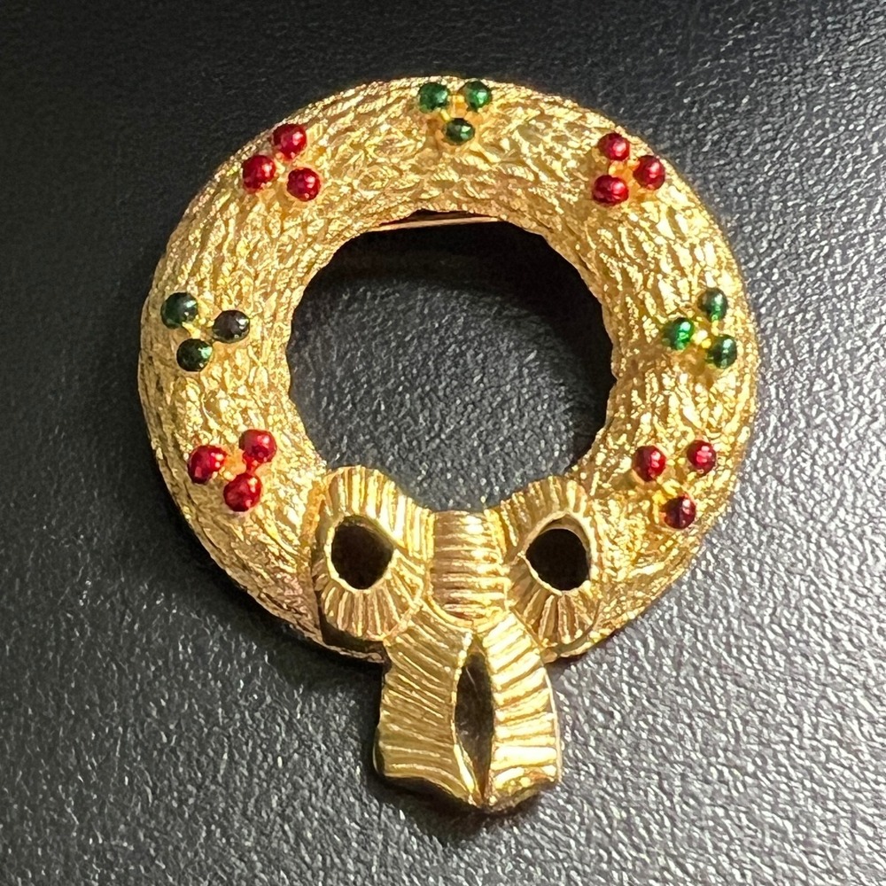Vintage Gerrys‎ Wreath Brooch Red and Green Enamel Bow Christmas Holiday Pin